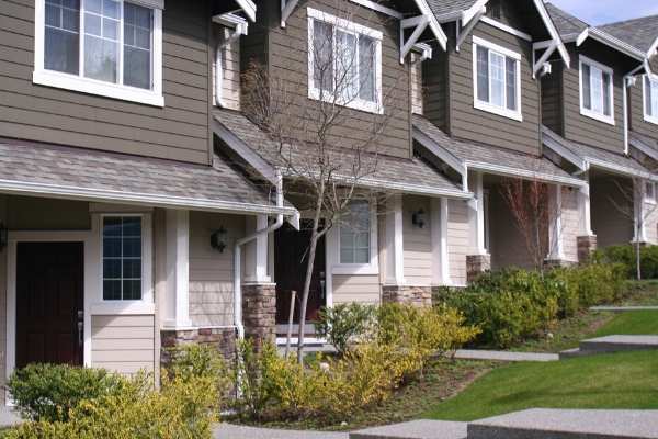 Take a closer look at the benefits of maintenance-free living.